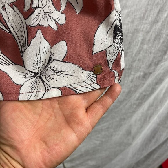 Roxy Floral Wrap Dress Cap Sleeves Womens 4 Waist Tie Mauve Indie Low Neckline - Picture 9 of 15